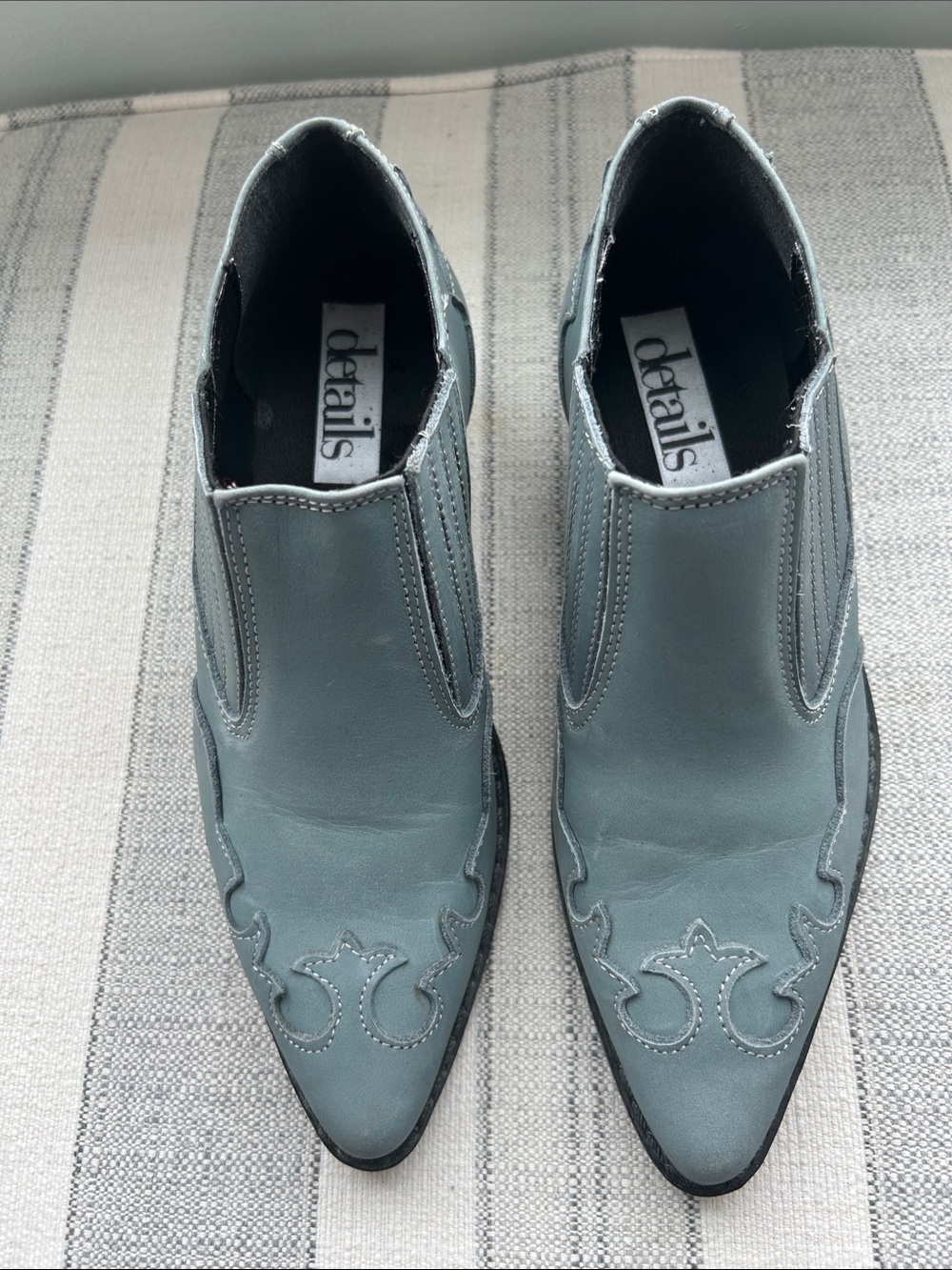 Details Women’s Slate Blue Leather Ankle Booties Size 7